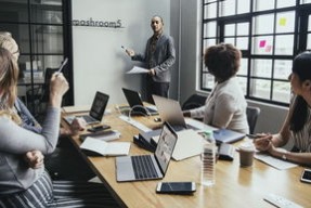 开云官网-中小学体育活动激励机制研究，中小学体育锻炼